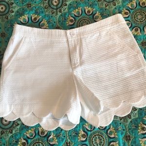 NWOT Lilly Pulitzer white scallop shorts